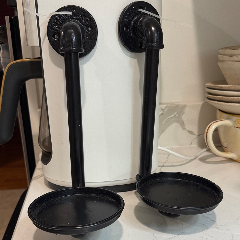 Black Wall-Mounted candle holder